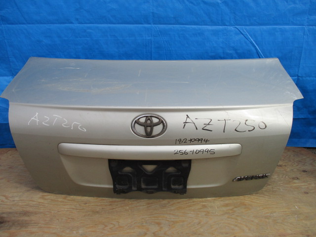 Used Toyota Avensis BOOT / TRUNK